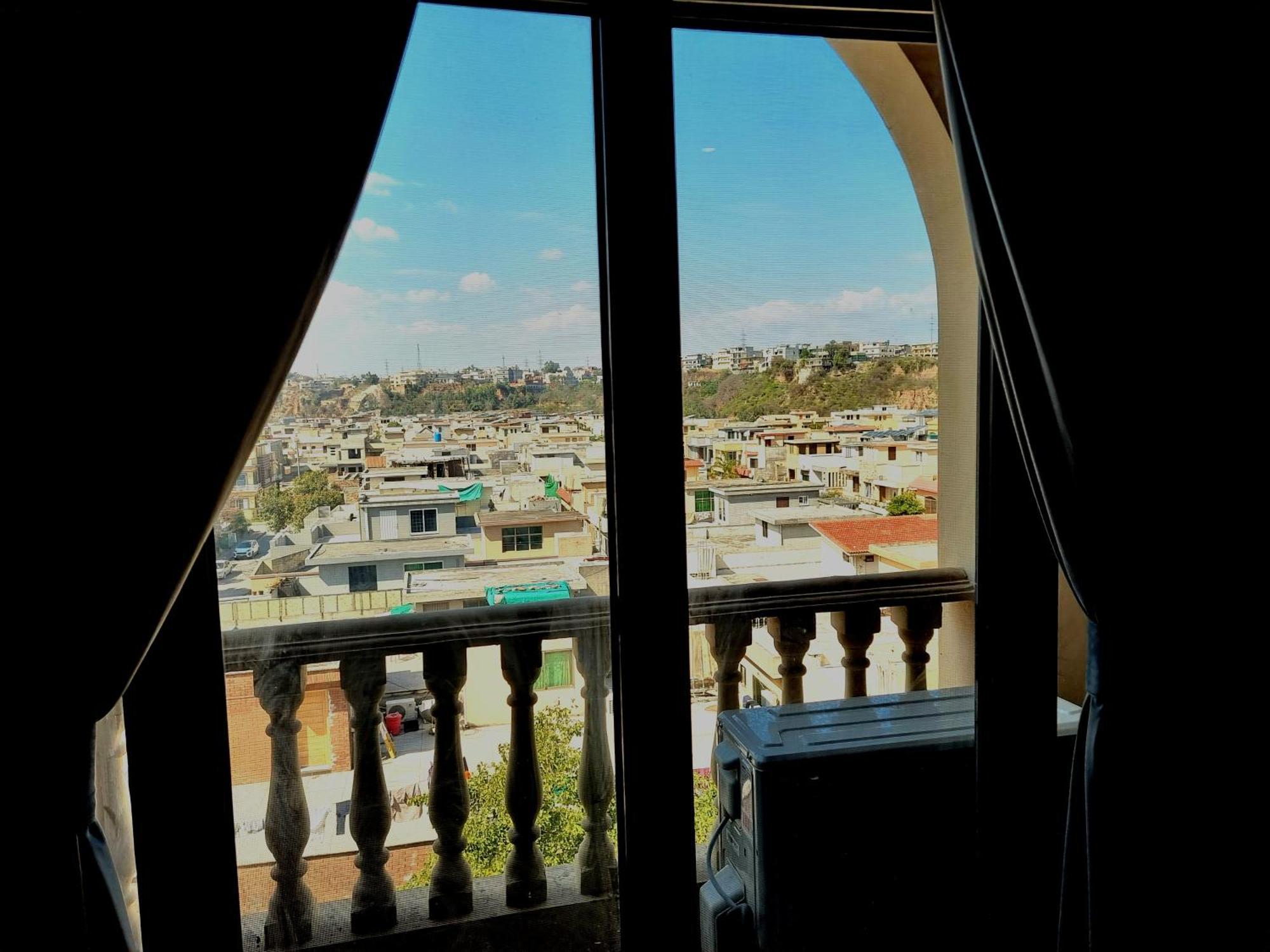 Executive 3 Bedrooms Apartment In Bahria Town Rávalpindí Exteriér fotografie