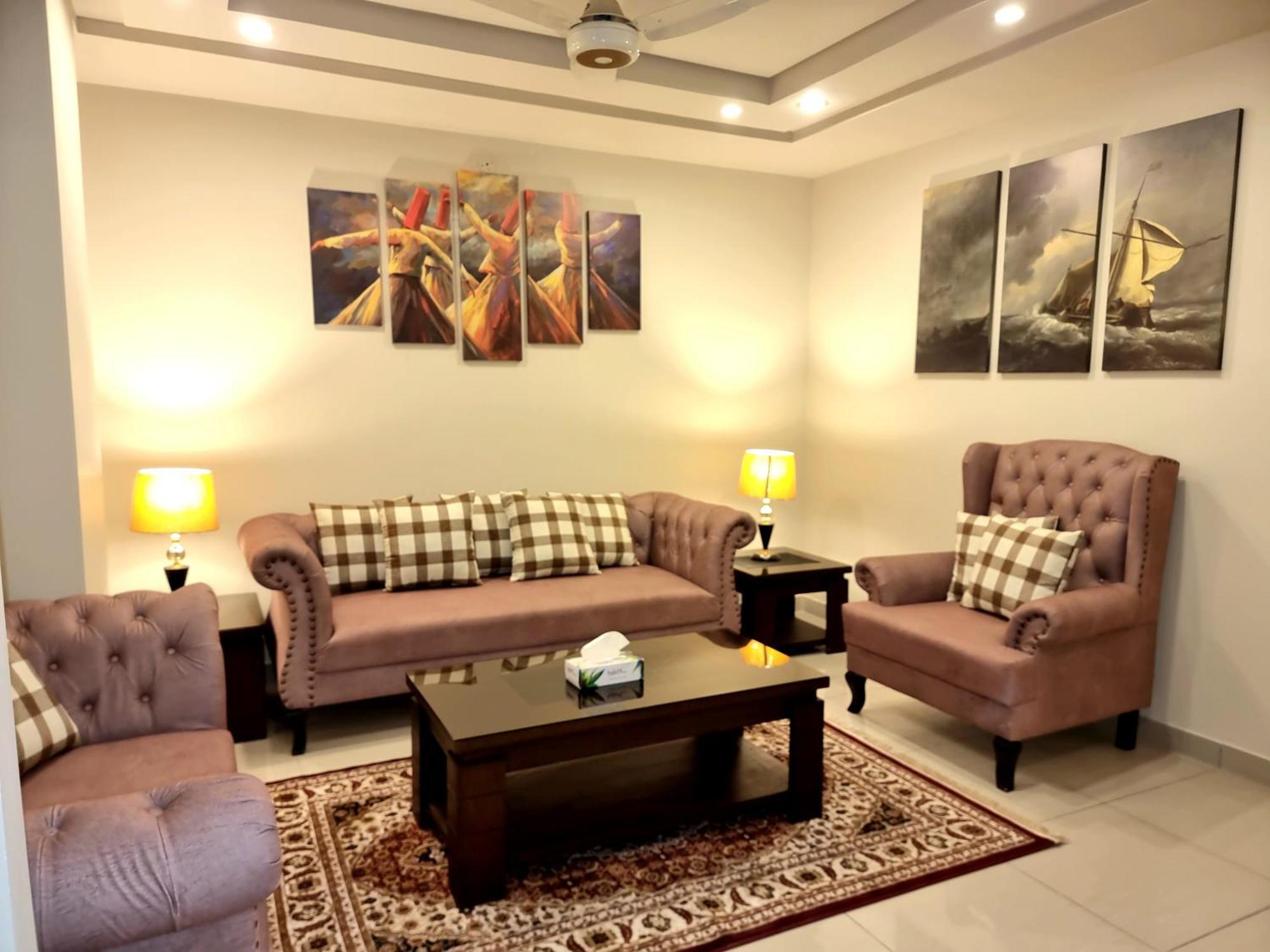 Executive 3 Bedrooms Apartment In Bahria Town Rávalpindí Exteriér fotografie